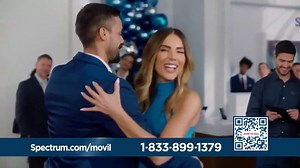 Spectrum Mobile TV Spot, 'Invito a celebrar: $15' con Gaby Espino