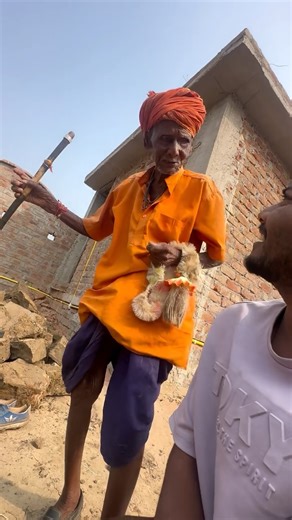 Girdhar Sahu on Instagram: "चोरी नई करना हे बाबू रे 🫡☠️"