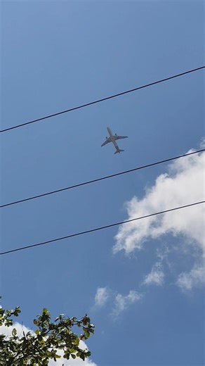 Suara [FOPP] pesawat super air jet