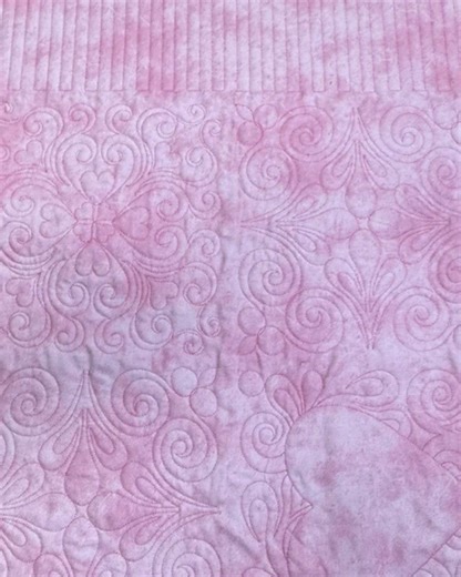 🧵 Unleash Your Creativity with BERNINA Q-Matic! ✨ Join us for a 3-Day Hands-On Workshop with the talented Amy, and master the art of custom quilting from November 6-8, 2025! 🌟 Course Highlights: * Modern Quilting Magic: Craft a stunning straight-line quilting pattern with Q-matic, tailored to your quilt. 🪡 * Custom Block Design: Design unique blocks and fit them precisely to your quilt blocks. 🎨 * Perfect Placement: Learn to place block designs and stitch them exactly where you envision, eve