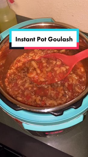 Easy Instant Pot Goulash Recipe for a Tasty Dinner Plan Meal