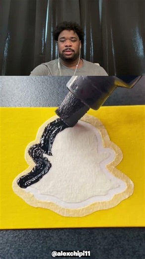 Making the Snapchat Logo