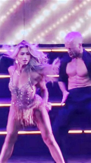 Dance Rush! .#Dance #DanceSport #LatinDance #Performance #Shorts