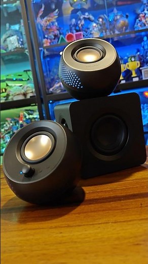 Unboxing the Creative Pebble X Plus RGB USB-Powered Desktop Speakers