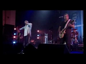 Sex Pistols EMI Live From Brixton Academy 2007 14