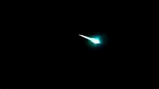 Video: Dash cam captures meteor in New Hampshire