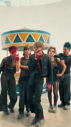 TikTok의 Jackson Wang 王嘉爾 잭슨