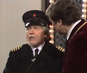 117K views · 2.6K reactions | HARALD HEIDE-STEEN JR SOM RUSSISK OFFISER SJEKKER INN. HUSK LYD DEL OG FØLG FREE VOICE SÅ KOMMER VI I FEEDEN DIN | Free Voice | Facebook