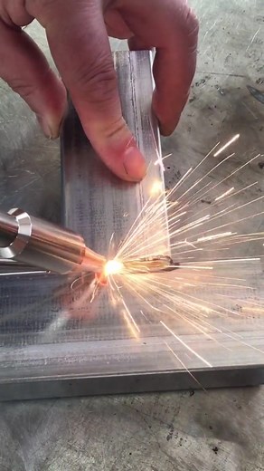 #diy #welderslife #laserwelder #welder #laserwelding #welding #laserweldingmachine #sslaserwelder #lasersolder