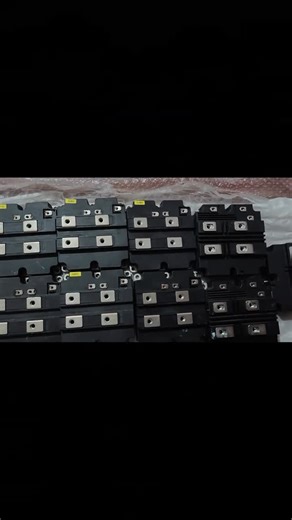 jiaxin on Instagram: "China's IGBT modules and voltage power modules are sold directly at the lowest price. If you need them, you can contact me. #microcontroller#racegates#emeddedsystems#embeddedsy#embeddedworld#pcbart#arduinoindonesia#stm32f4#ledcube#effectslayouts#microbit#pickupmusic#minipc#protel#8channel#pitchshift#studentproject#universalaudio#IRsensor#adafruitfeather#dongle#arduinoday#smartswitch#technologyfacts#looper#universalrobots#electronics#gutshotculture#eletrÔnica#flexpcb"