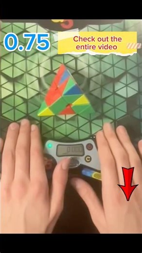 0.75s solve on pyraminx ! (downsolve) #rubikscube #cubing #speed