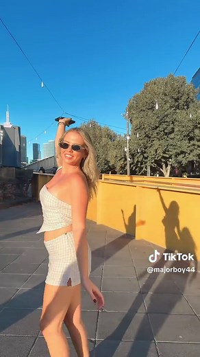 Girls Night Out: Epic Dance Moves with Lady Kola