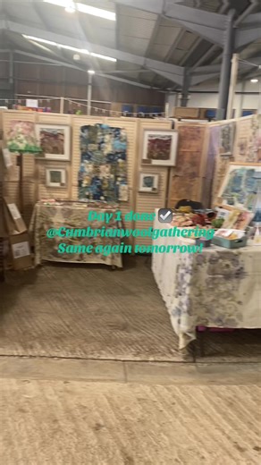 Amazing day at the #cumbrianwoolgathering2025 thanks to all who came to say lovely supportive words and to all the people who bought something from my stand huge thanks 🙏 #woolgathering #fibreart #fibreartist