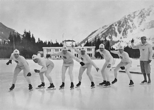 Fascinating photos capture the first ever Winter Olympics in 1924