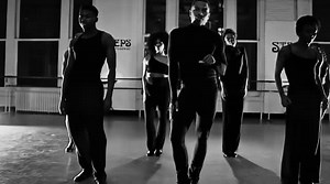 25K views · 976 reactions | @thejasonwilliamsexperience ✨#dance #edits Moves ✨✨#peace & #love black is beautiful #independentartistmonth #soulmusic #MusicLovers #musicislife #vibes2025 #sharethelove #viralvideos #viralreels @erykahbadu “Cleva” #remix #blackexcellence #life #billboard #dance #dancechallenge | Neo Soul Music, Hip Hop | Facebook