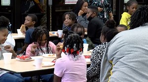 11K views · 507 reactions | Students at Oxmoor Valley Elementary School in Birmingham had a pizza party last Thursday after winning a challenge for doing exceptionally well on the ACAP (Alabama Comprehensive Assessment Program) exam. Watch the video to see the children celebrate! | Fred Davenport | Facebook
