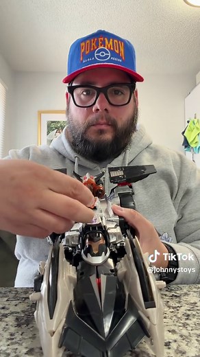 Transformers: Megatron vs Galvatron in Cybertron