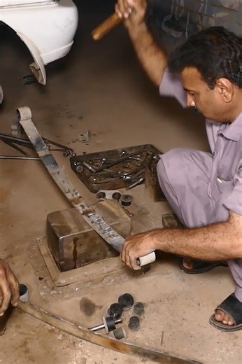 Suzuki Mehran Car Leaf Springs Repairing | Wonderful Skills