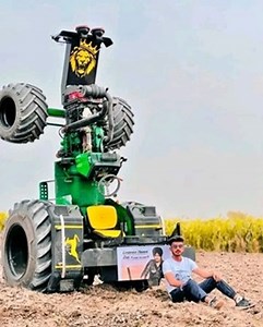 Star YouTube Stuntman Dies During Tractor Act In Panipat Village India (Infos Aftermath)