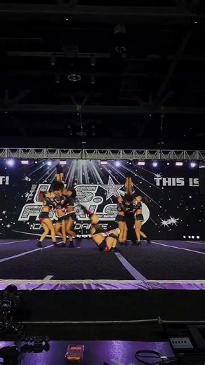 LIBERTY ALL STARS MISS MAJORl 💋 “GOSSIP GIRL” ROUTINE HAS EVERYONE TALKING! | SUMMIT READY 🔥