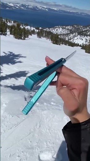 Skiing + Balisong😍