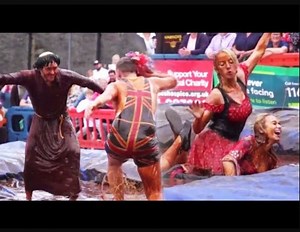 6.2K views · 52 reactions | These guys are going at it….in gravy? Contestants at a pub in England took part in the World Gravy Wrestling Championships. During the competition, contestants throw each other around for two minutes in 2500 liters of cold vegan gravy. They’re judged on wrestling abilities, costumes and how entertaining they are. Not only is the event a good time, but it’s also a creative, and smelly, way to raise money for a local charity. | Inside Edition | Facebook