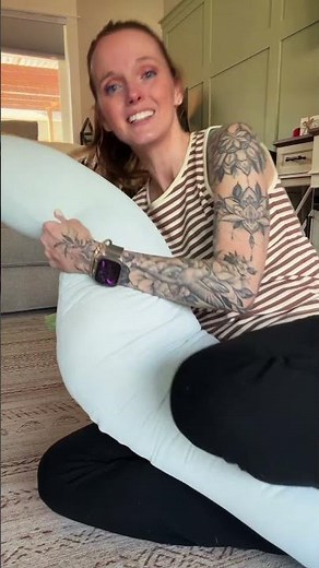 Mellow body align pillow is my secret to comfy sleep! I love a good body pillow #mellowbodypillow