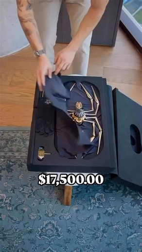 Superwatchman on Instagram: "Unboxing the incredible L’EPÉE x MB&F Arachnophobia, a combination of innovative design and masterful craftsmanship ✨ #superwatchman Priced $ 17,500.00 Credit: @relojesvintagemexico Via: @vertigo1983"