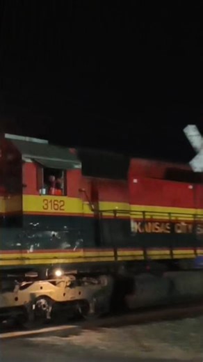 LL18 passing in Dequincy, La.