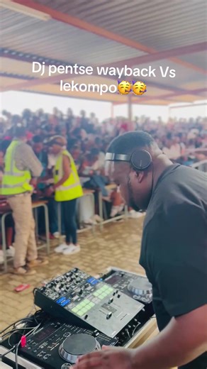 DJ Pentse Way Back Vs. Lekompo Hits
