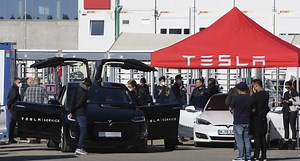 Empleada demanda a Tesla por acoso sexual “desenfrenado” en fábrica de California