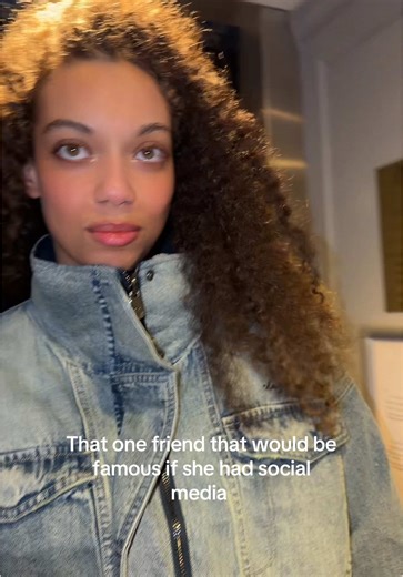Famous Friend Without Social Media
