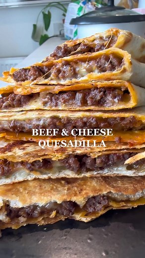 Quick Beef & Cheese Quesadilllas recipe😍. Ingredients: • 500g Lean Beef Mince • Tortillas • Shredded Mozzarella • Maggi Liquid Seasoning • Paprika • Garlic Granules • All Purpose Seasoning • Fajita Seasoning • Crushed Chilli Flakes • Black Pepper • Passata • Parsley • Oregano • Tomato Puree • Ketchup • Hot Sauce • Smokey Sriracha #recipeadd1ct #fyp #easyrecipe #foodtiktok #cooking #pov #FoodTok #student #kent #yoursign #unimeals