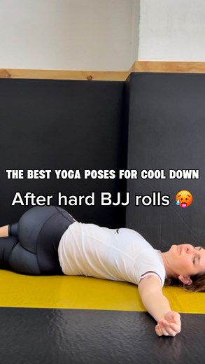 Bianca Ilea | Yoga & Longevity Coach on Instagram: "Full cool down class on YouTube this weekend! Subscribe to my channel for allllll the yoga for BJJ classes 🤟 And DO NOT SKIP the cool down!! (If you want to feel better the next day(s) 👀 Check out my profile for more yoga for Bjj tips 🤙 #bjj #yogaforbjj #jiujitsu #bjjgirls #jiujitsuyoga #yoga #bjjinjuryprevention #bjjyoga"