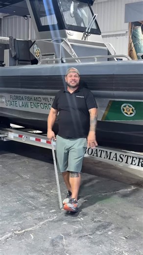 42 reactions | How to make a “phone booth” style console cover on an FWC inflatable boat  Full builds + tools linked → BoatCanvasGear.com #BoatUpholstery #MarineCanvas #BoatDIY #FloridaLife #FWC #BoatRepair #BoatProjects (Pin Comment on TikTok: “Full tools + kits → BoatCanvasGear.com ”) | Tampa Bay Upholstery | Facebook