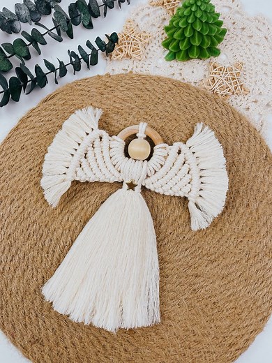 8.4K views · 78 reactions | You should make this macrame Angel every year for Christmas ☺️ Download PDF pattern to make your own Angel here: https://missknottiemacrame.store/products/macrame-angel-written-pdf-and-knot-guide #macrame #macrameangel #macramechristmas #christmasangel #diyangel | Miss Knottie Macrame | Facebook