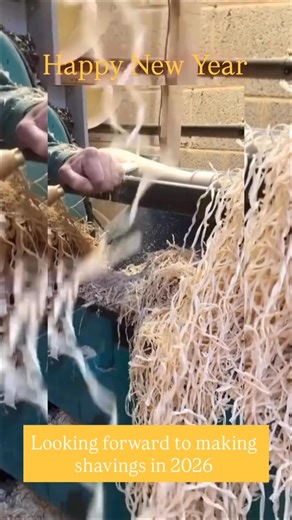 Wishing everyone a great 2026 I’m back to production on Monday 5th making shavings ❤️😁 #woodturning keeping the #craft alive #HappyNewYear | The woodturners