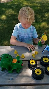 3,2,1, GO! Let's Build a Tractor. A Johnny Tractor! The battery operated drill will be the only tool you need to build this tractor. Build, Play, Build, Play! Shop now: https://amzn.to/3vYlxiN | TOMY