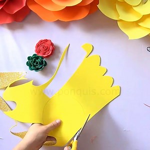 Como hacer Flores en Espiral o Rositas sin Moldes y con foami | Arte con Flores de Papel