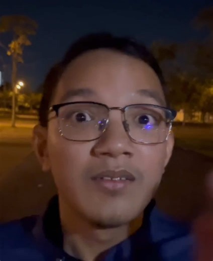 Hantu Kak Limah Parody Dinner Scene