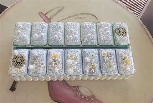 7 Slot Pill Box/2x Daily/morning/night Pill Case - Etsy