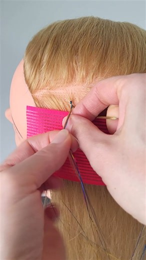 Braid it Yourself on Instagram: "How to Install Hair Tinsel Extensions | Quick & Easy #hairtinsel #tinselhair #knotlessboxbraids"