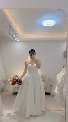 Simple wedding gown for civil wedding or reception. Can fit up to size 28 waistline ♥️ | Pinky Lamasan