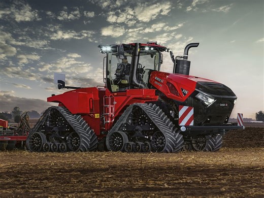 Quadtrac 715 Is the Strongest Farm Tractor in the World; Scooping Up Awards Along the Way