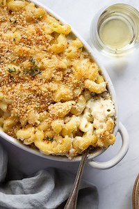 White Wine Mac and Cheese