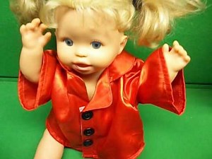 Fisher Price Mattel Little Mommy Gotta Go Very Real Interactive Animated Talking Doll