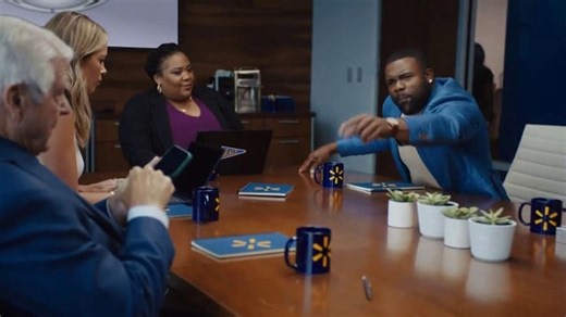 Walmart TV Spot, 'Black Friday Deals: Crush Those' Ft. Jimmy Johnson, Jenny Taft, Mark Ingram II