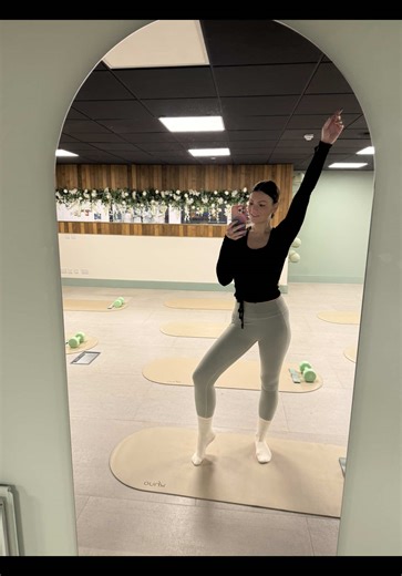 If you’re wondering what happens in mat Pilates class…I’ve got you. Here’s a snippet of everything I taught in class this weekend 🤩 remember we have our new client offer of 2 for £15 for any of our mat Pilates classes 🩷 see you on the mat! #align #pilates #portadown #classplan