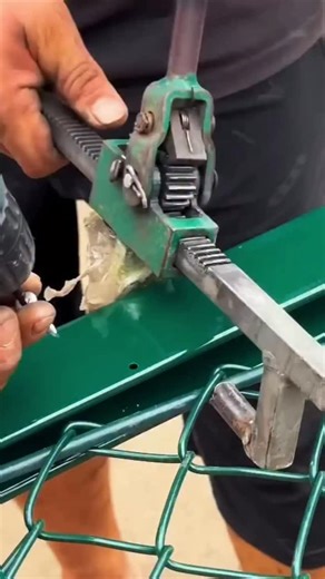 Material Build Safe on Instagram: "What do you think? Drop your thoughts below! 🤩 Follow @materialbuildsafe for more updates! . . . #technology #construction #design #architecture #manufacturing #science #civilengineering #innovation #buildingmaterials #techtrends #mechanicalengineering #infrastructure"