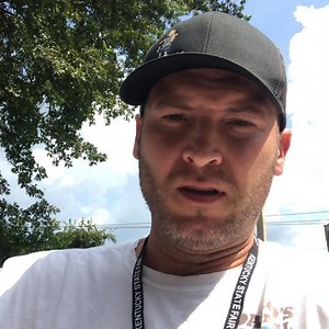 38 reactions · 4 comments | 100% all in! #putsomedanosonit #danosseasoning #entrepreneur www.danosoriginal.com | Dan-O's Seasoning | Facebook